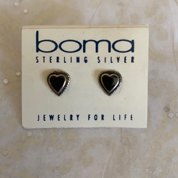 Sterling silver heart earrings - Picture 4 of 4